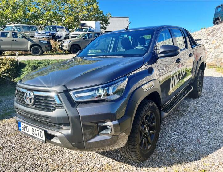 Toyota Hilux 3