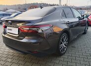 Toyota Camry 5