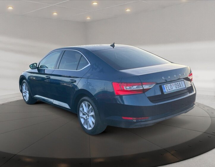 Škoda Superb 4