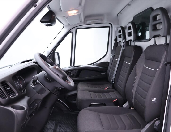 Iveco Daily Skříň 2,3 l 115 kw