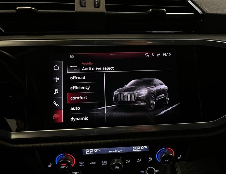 Audi Q3 SUV 1,5 l 110 kw