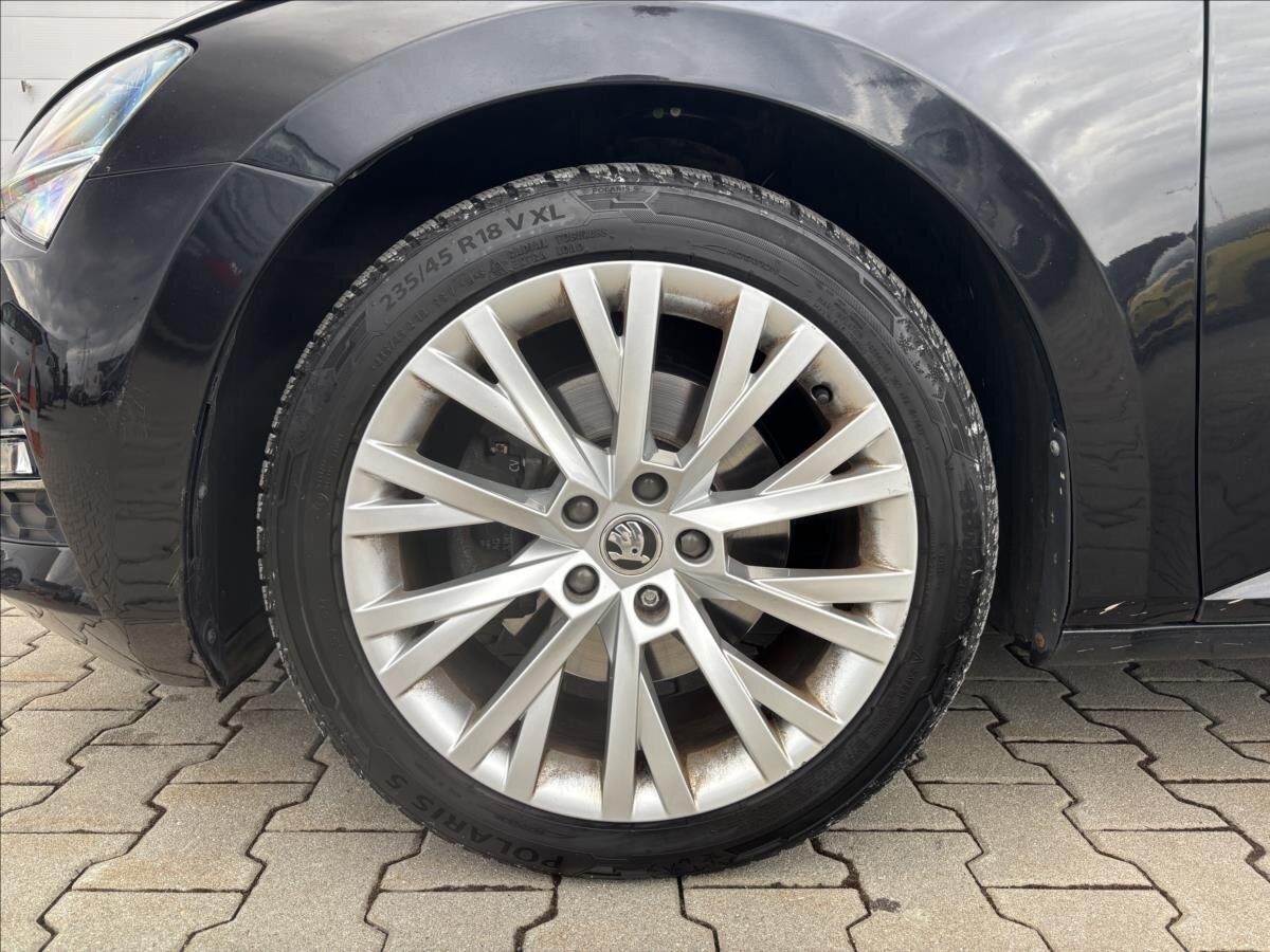 Škoda Superb Sedan 2,0 l 147 kw