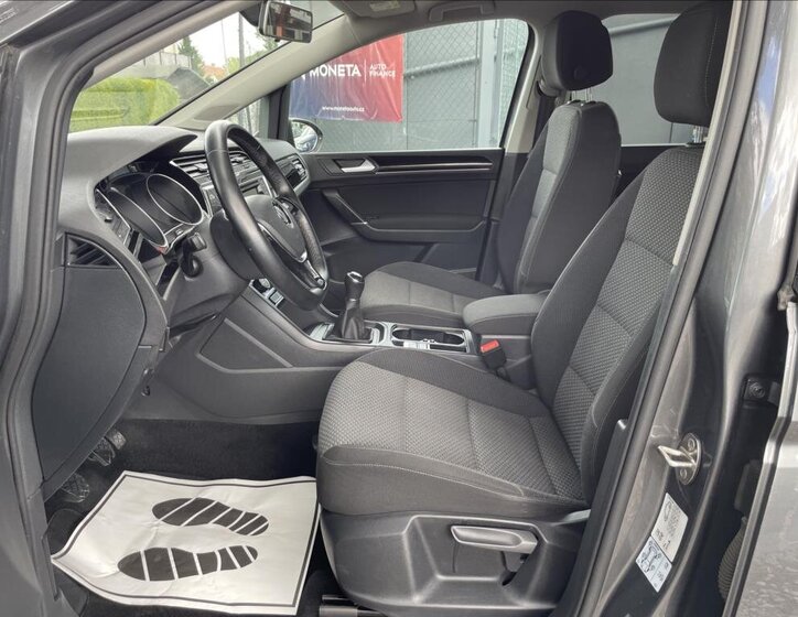 Volkswagen Touran MPV 2,0 l 110 kw
