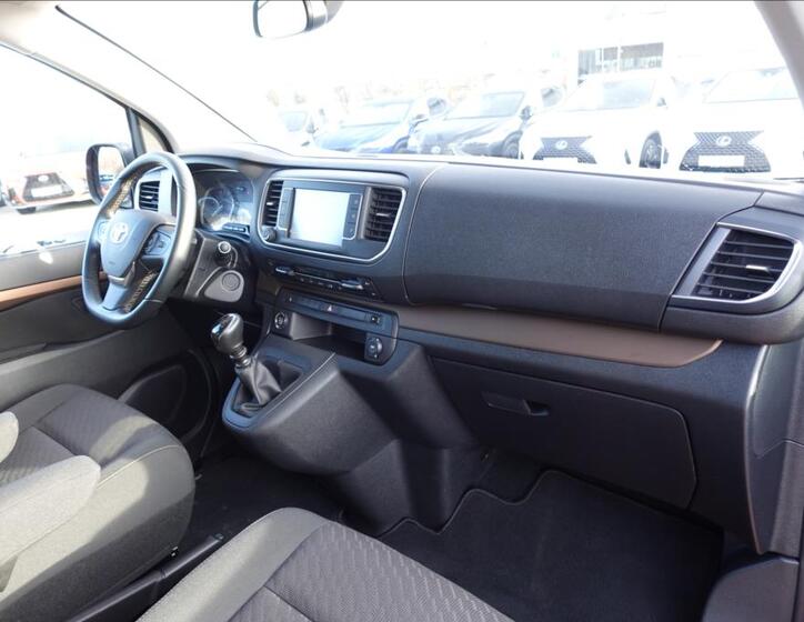 Toyota ProAce Verso 36