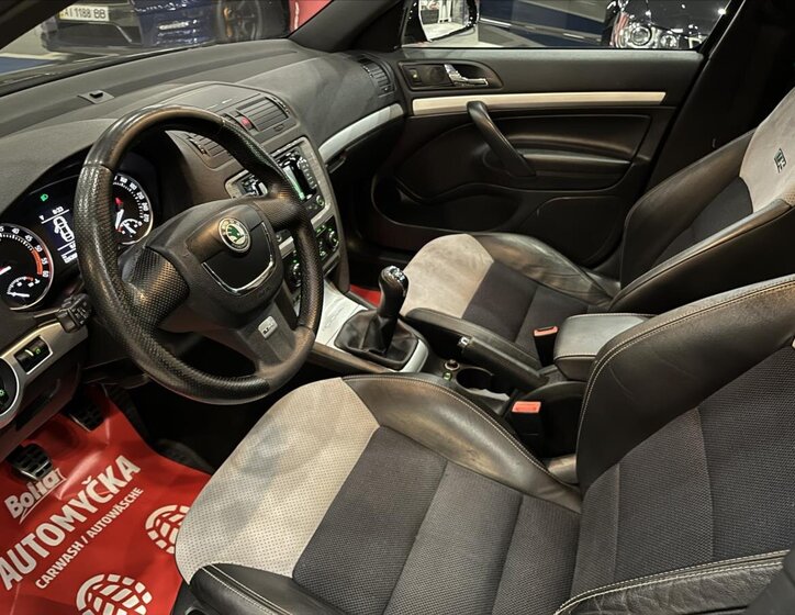 Škoda Octavia 13