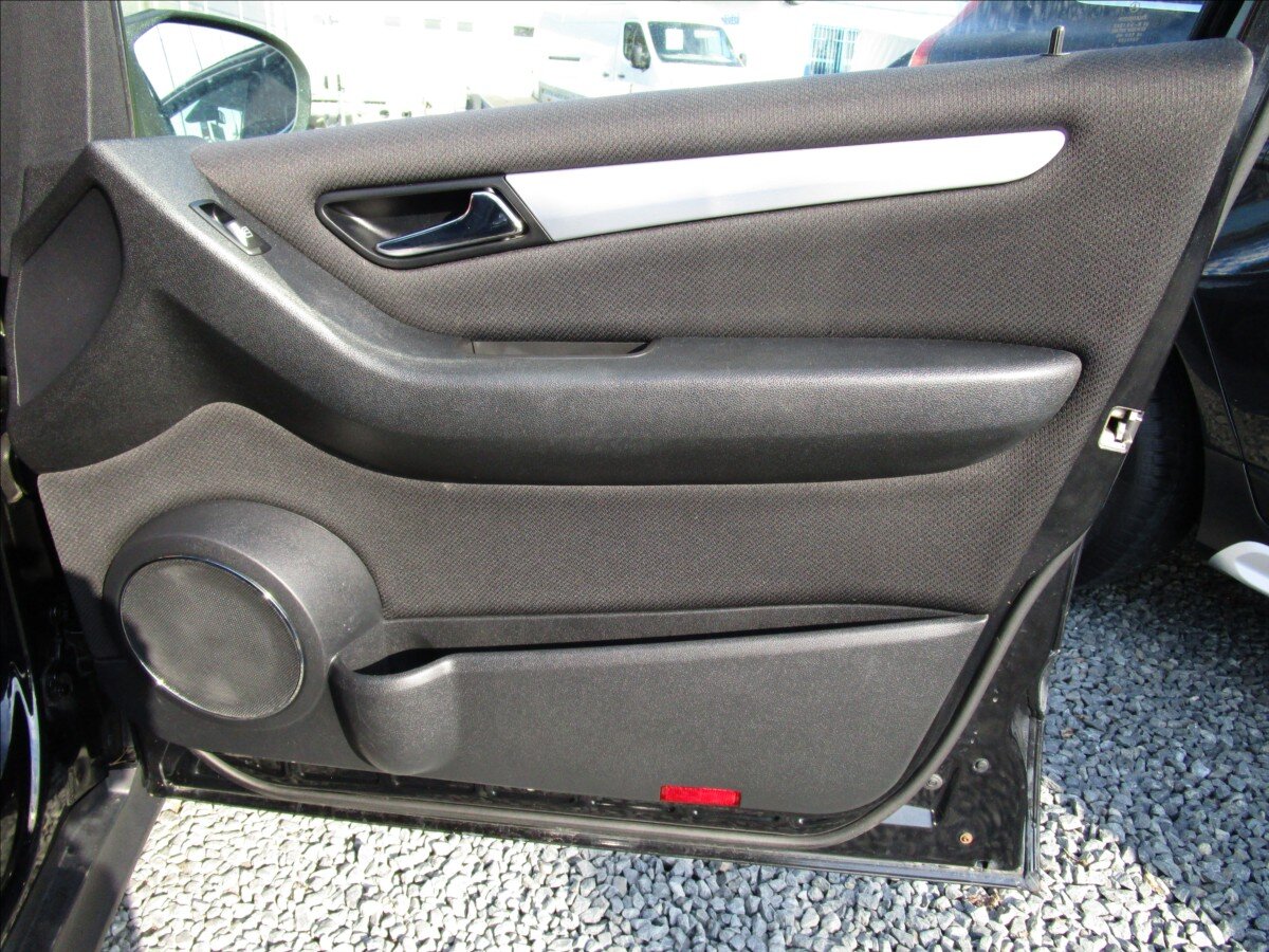 Mercedes-Benz Třídy B Kombi 2,0 l 80 kw