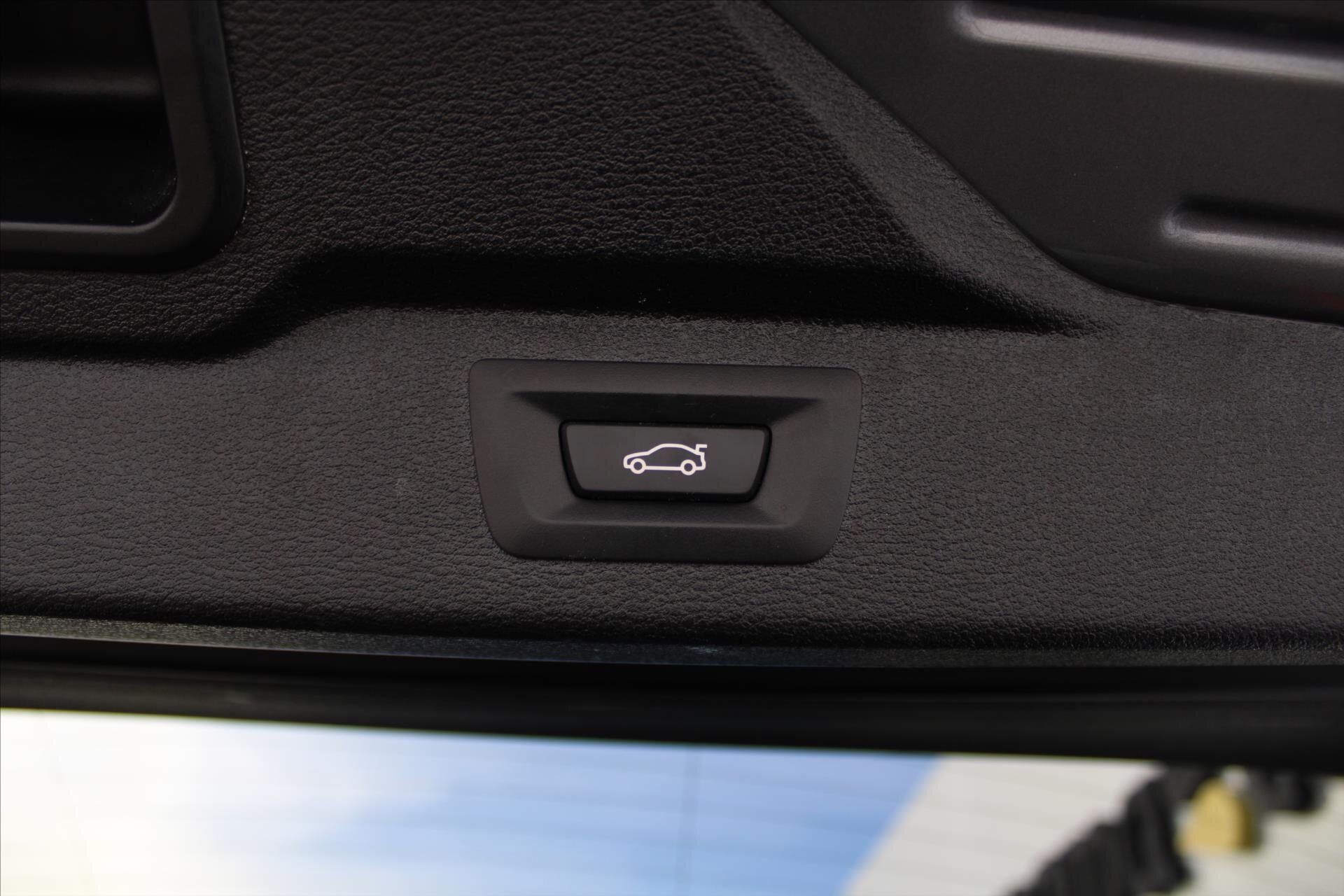 BMW X5 SUV 3,0 l 230 kw