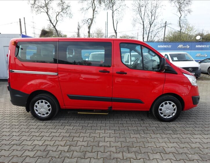 Ford Transit Custom Ostatní 2,0 l 77 kw