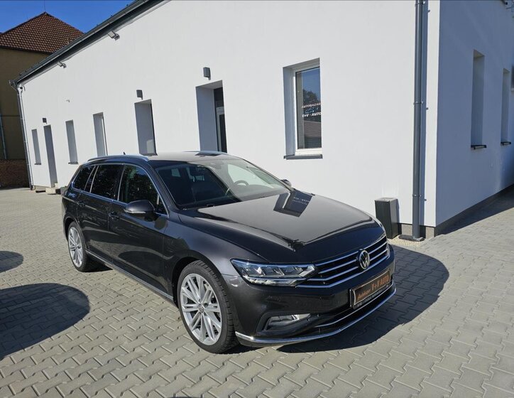 Volkswagen Passat Kombi 2,0 l 110 kw
