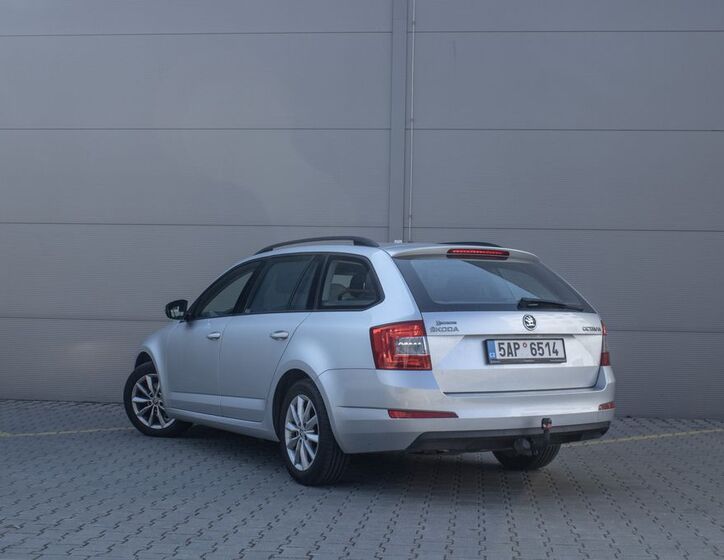 Škoda Octavia 6