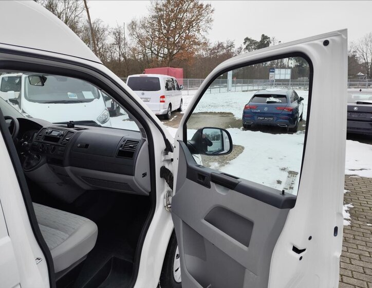 Volkswagen Transporter Ostatní 2,0 l 84 kw