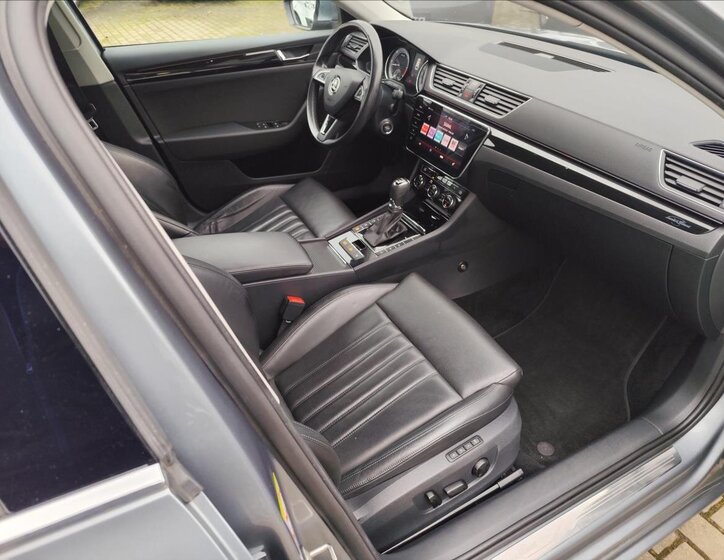 Škoda Superb Kombi 2,0 l 140 kw