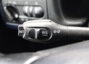 Volkswagen Caravelle Kombi 2,5 l 111 kw