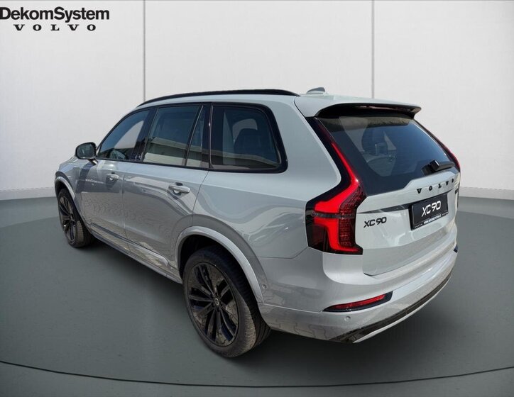 Volvo XC90 SUV / Terénní 2,0 l 0
