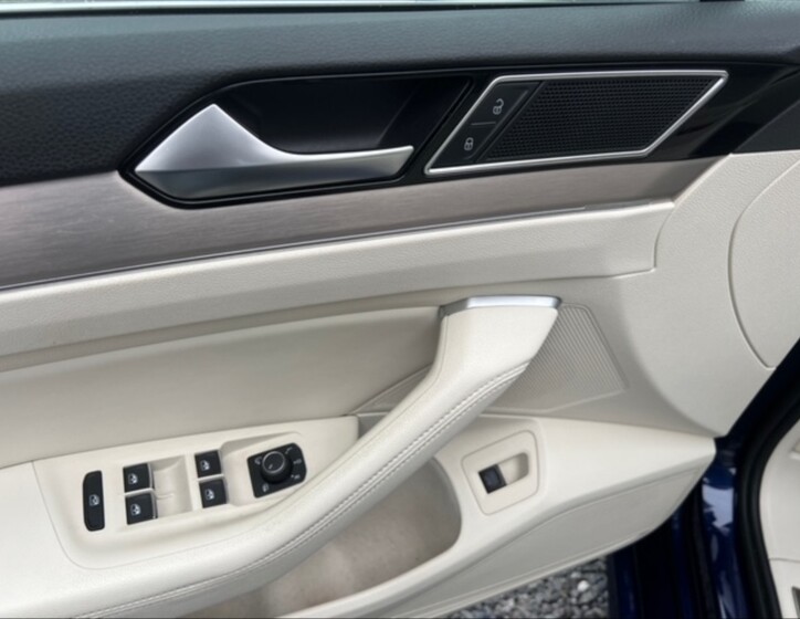 Volkswagen Passat 11