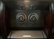 Land Rover Range Rover SUV / Terénní 4,4 l 230 kw