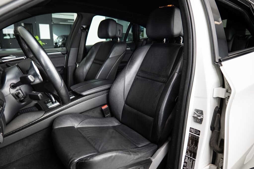 BMW X6 SUV / Terénní 3,0 l 180 kw