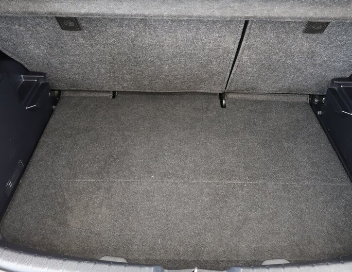 Toyota Yaris Kombi 1,3 l 73 kw