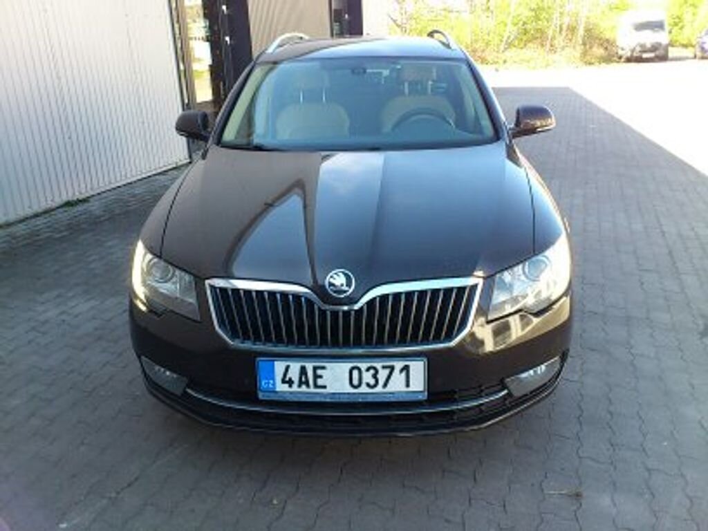 Škoda Superb Kombi 2,0 l 125 kw