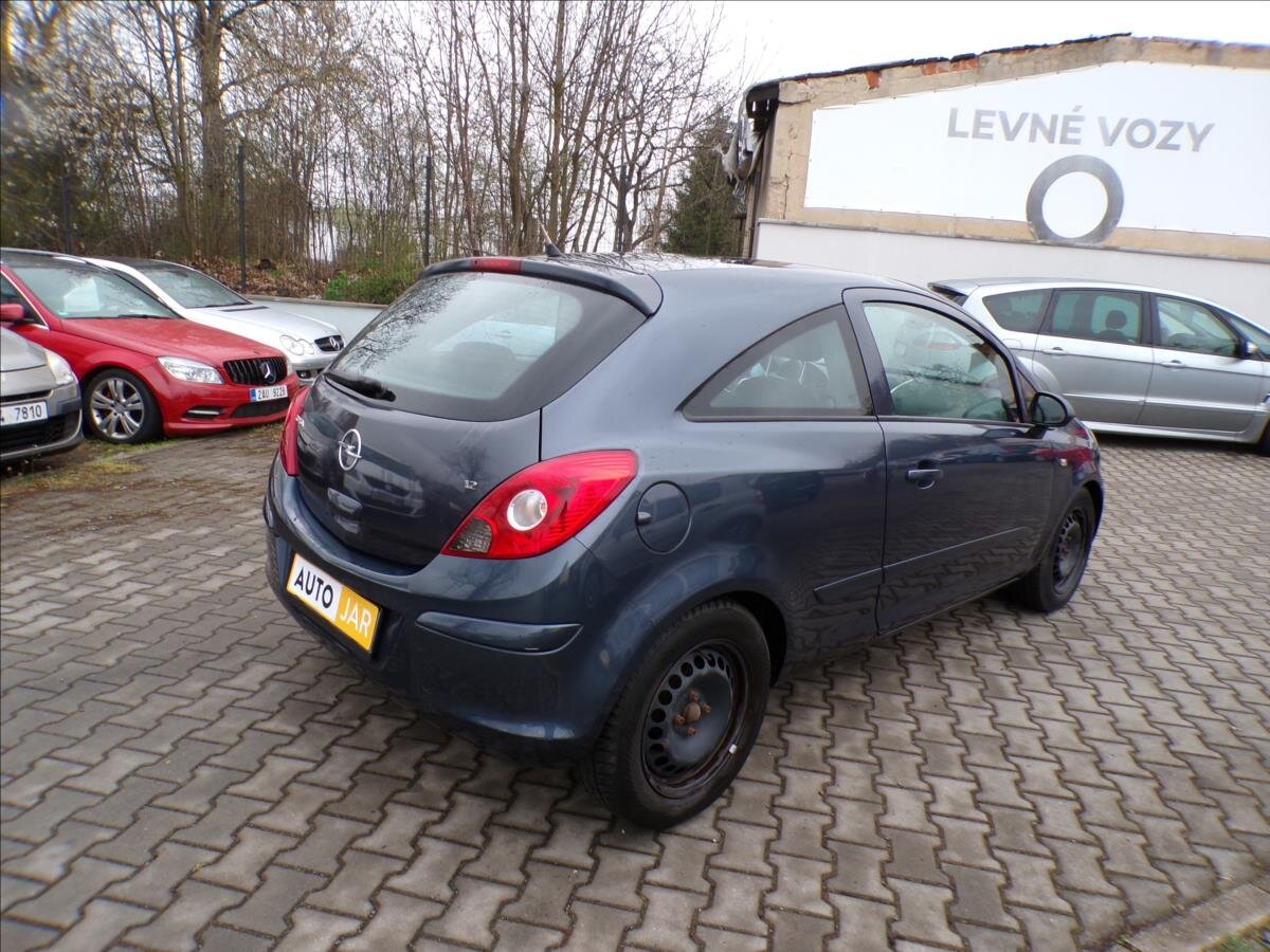 Opel Corsa Hatchback 1,2 l 59 kw