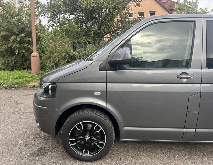 Volkswagen Transporter 12