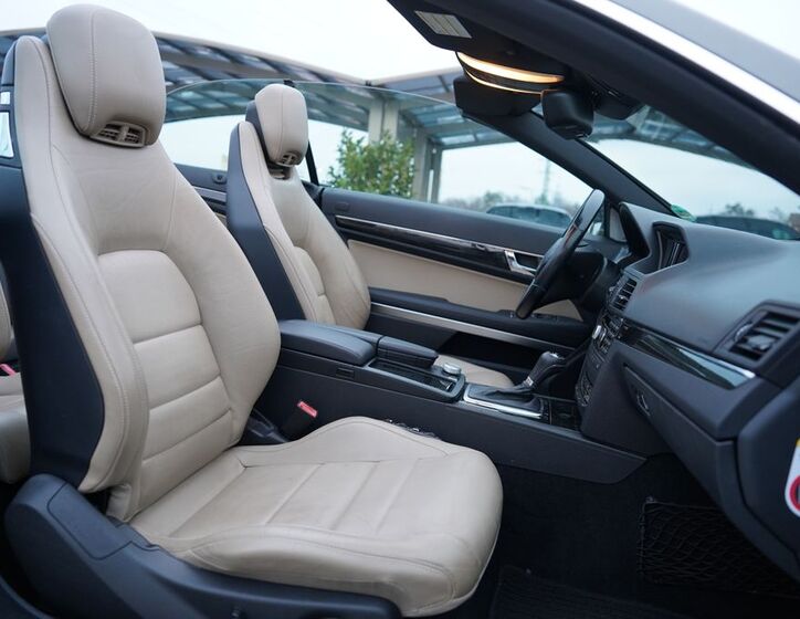 Mercedes-Benz Třídy E 30