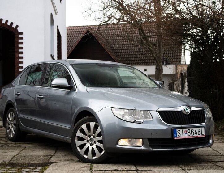 Škoda Superb Sedan 1,8 l 118 kw