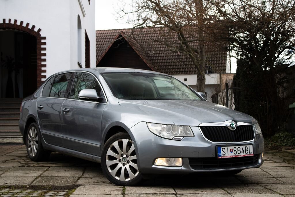 Škoda Superb Sedan 1,8 l 118 kw