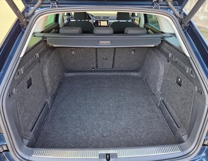 Škoda Superb Kombi 1,5 l 110 kw