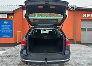 Volkswagen Passat Kombi 1,6 l 77 kw