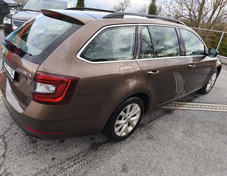 Škoda Octavia Kombi 1,6 l 85 kw