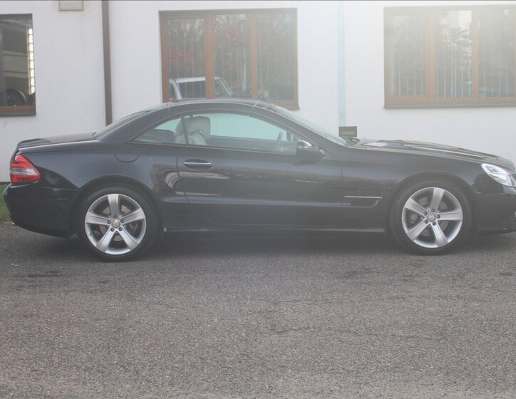 Mercedes-Benz SL Kabriolet 3,0 l 170 kw