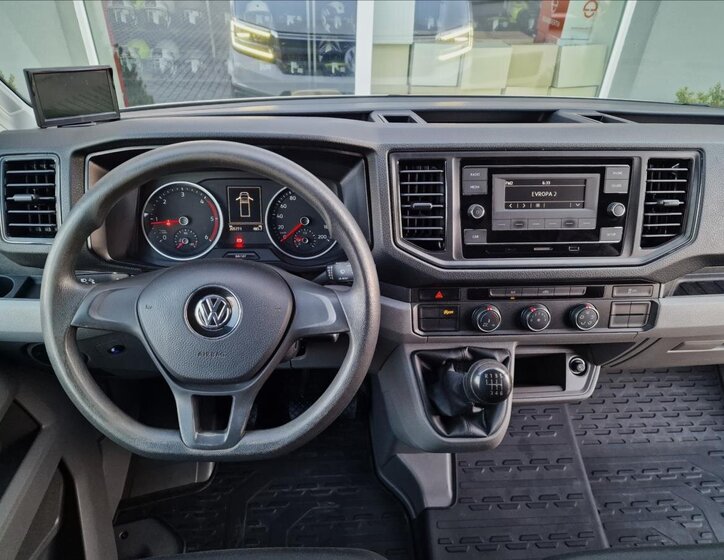 Volkswagen Crafter Skříň 2,0 l 103 kw