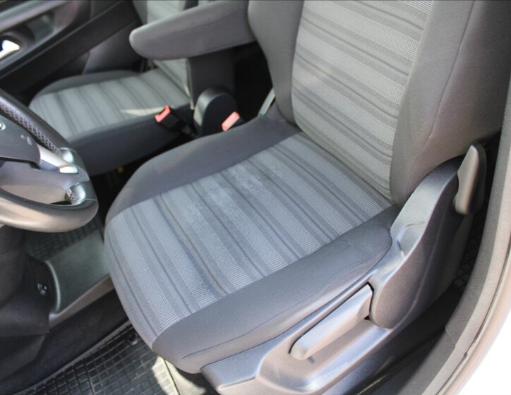 Opel Combo MPV 1,5 l 96 kw