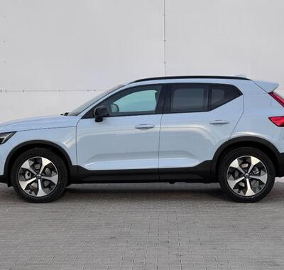 Volvo XC40 4