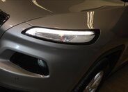 Jeep Cherokee SUV / Terénní 2,2 l 136 kw