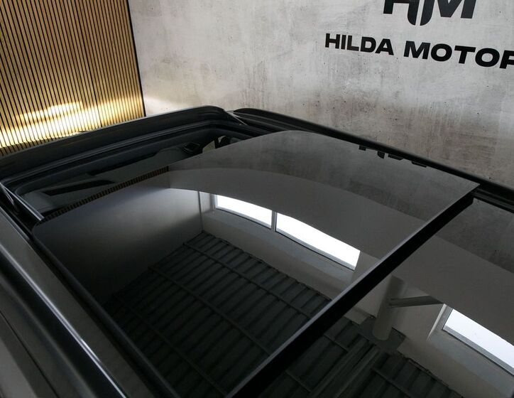 Volkswagen Touareg 13