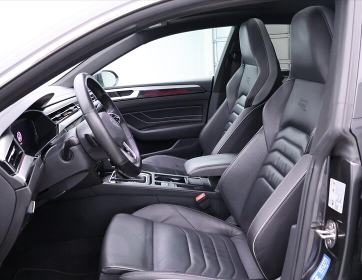 Volkswagen Arteon Hatchback 2,0 l 200 kw