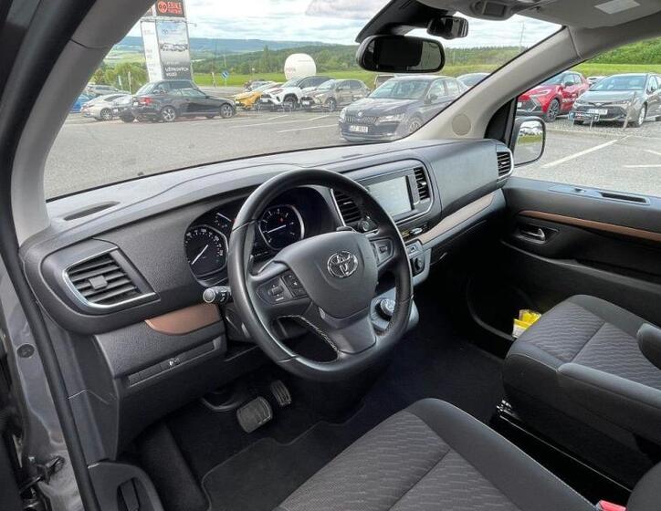 Toyota ProAce Verso 21