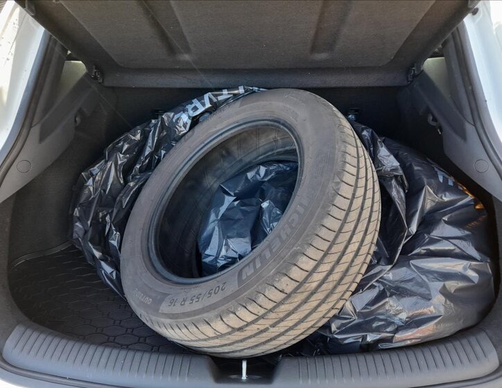 Hyundai i30 Liftback 998,0 88 kw