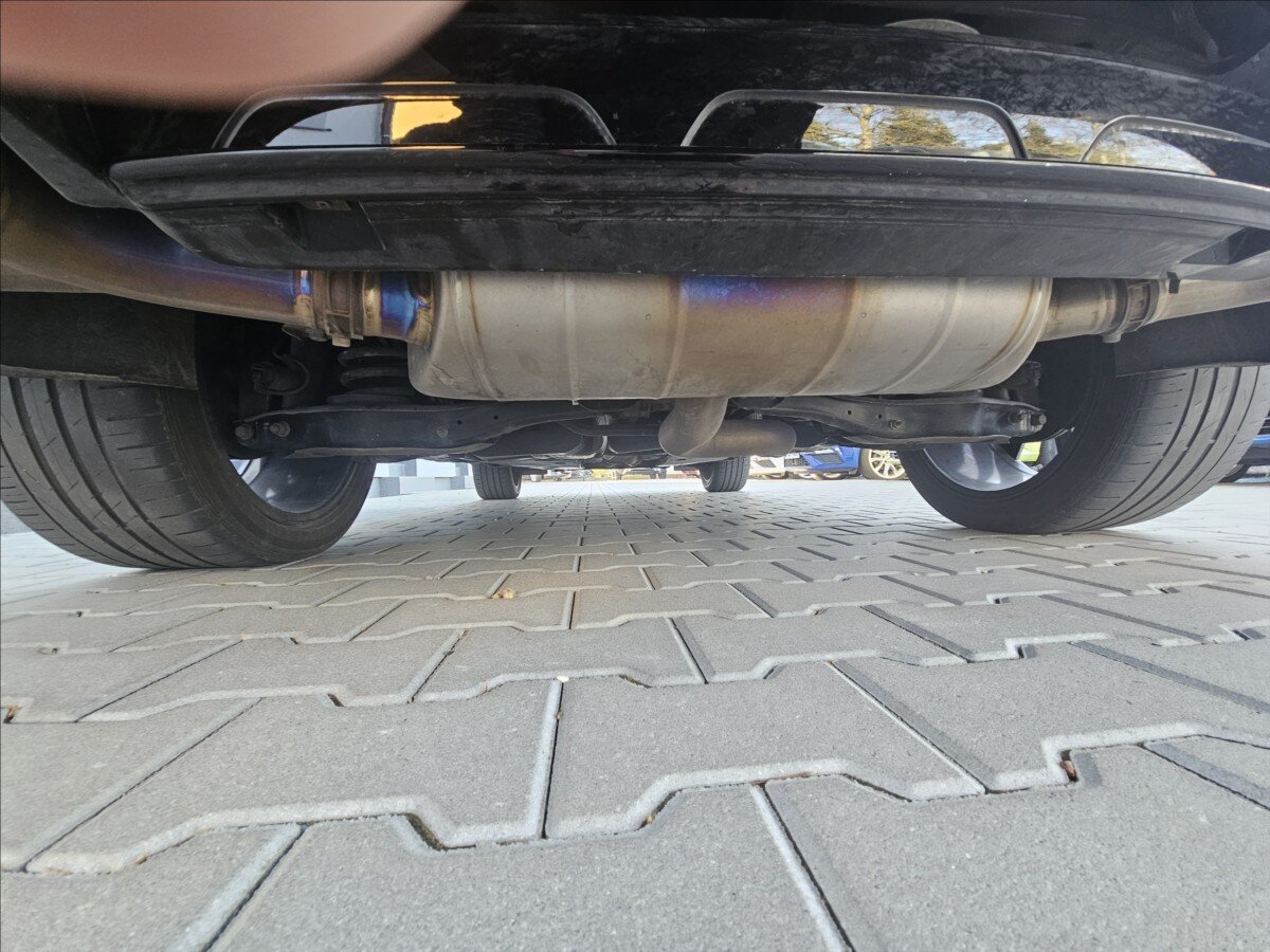 Volkswagen Tiguan Kombi 2,0 l 235 kw