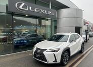 Lexus UX 300h 1