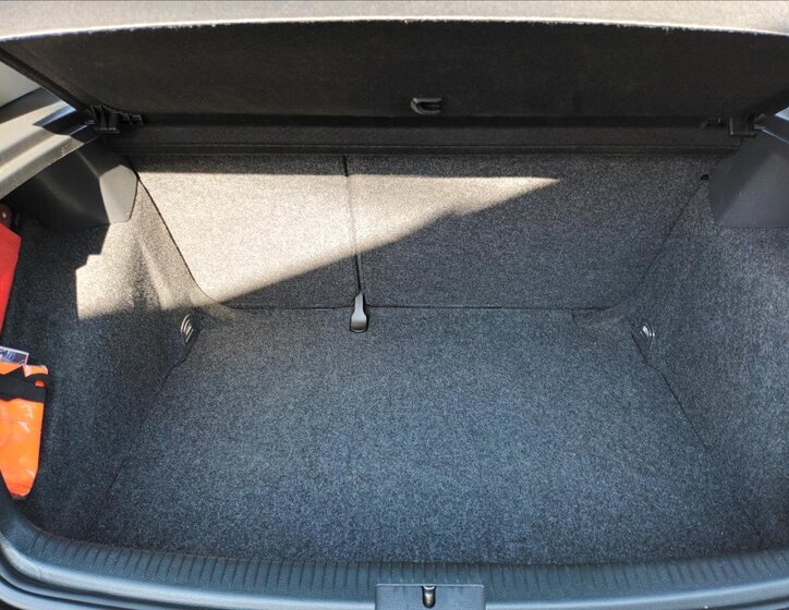 Volkswagen Golf Hatchback 1,4 l 59 kw