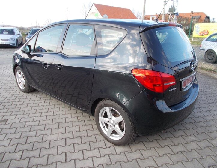 Opel Meriva 12