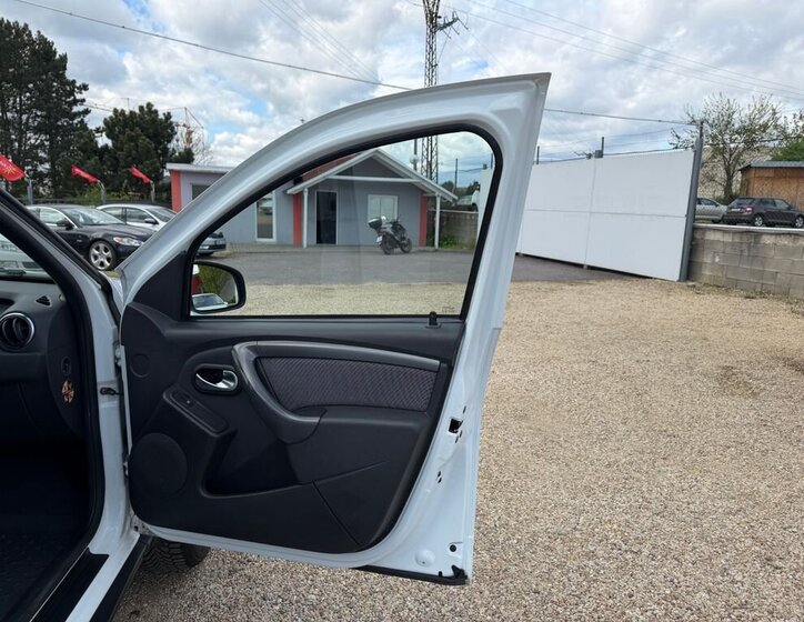 Dacia Duster SUV / Terénní 1,6 l 84 kw