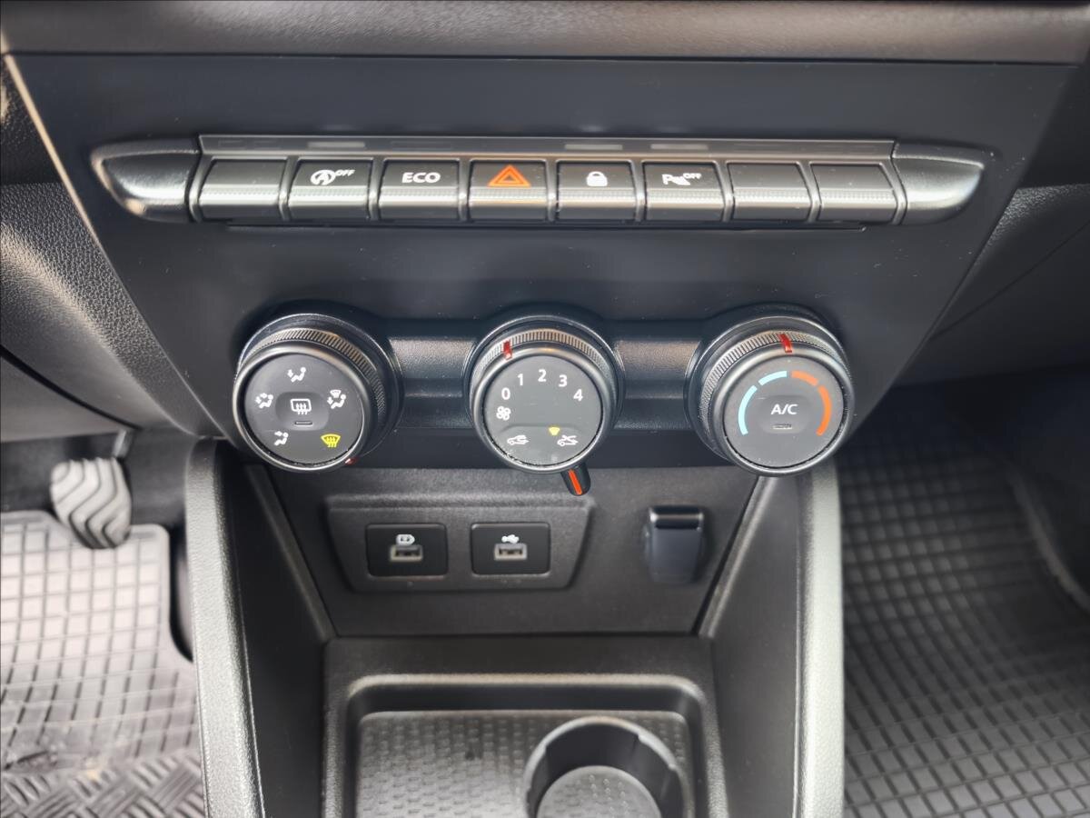 Dacia Duster SUV 999,0 67 kw