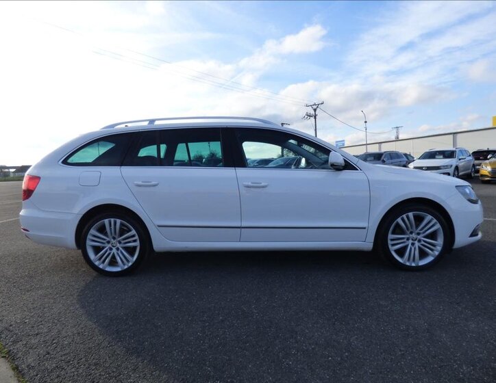 Škoda Superb Kombi 2,0 l 125 kw