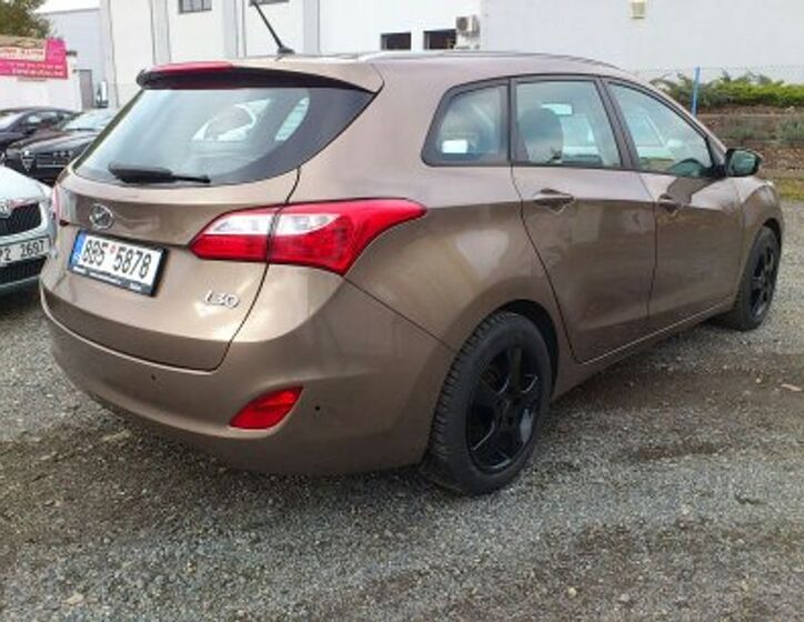 Hyundai i30 5