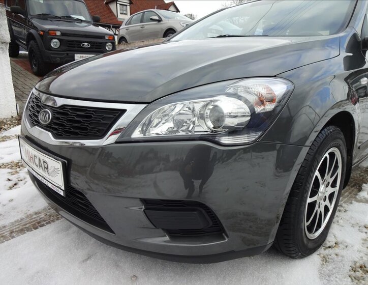 KIA Ceed Kombi 1,4 l 66 kw