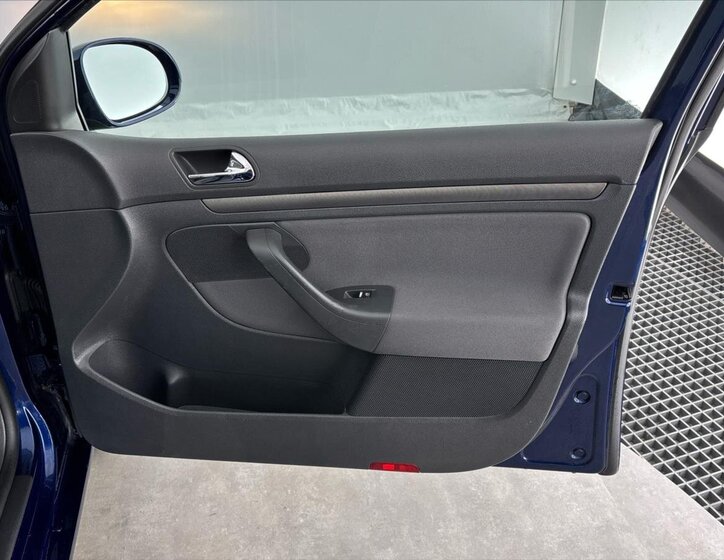 Volkswagen Golf Hatchback 1,6 l 75 kw